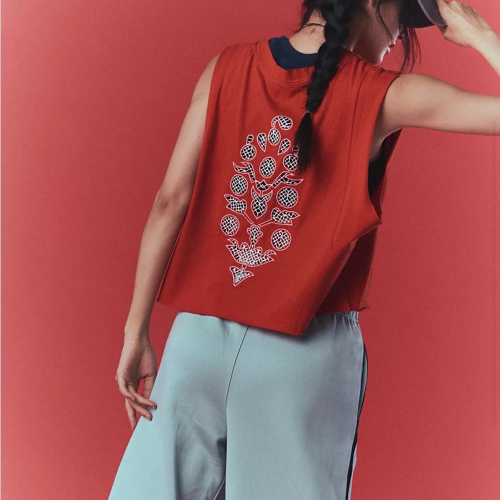 Free people Movement Inspire Crochet
Logo Tank